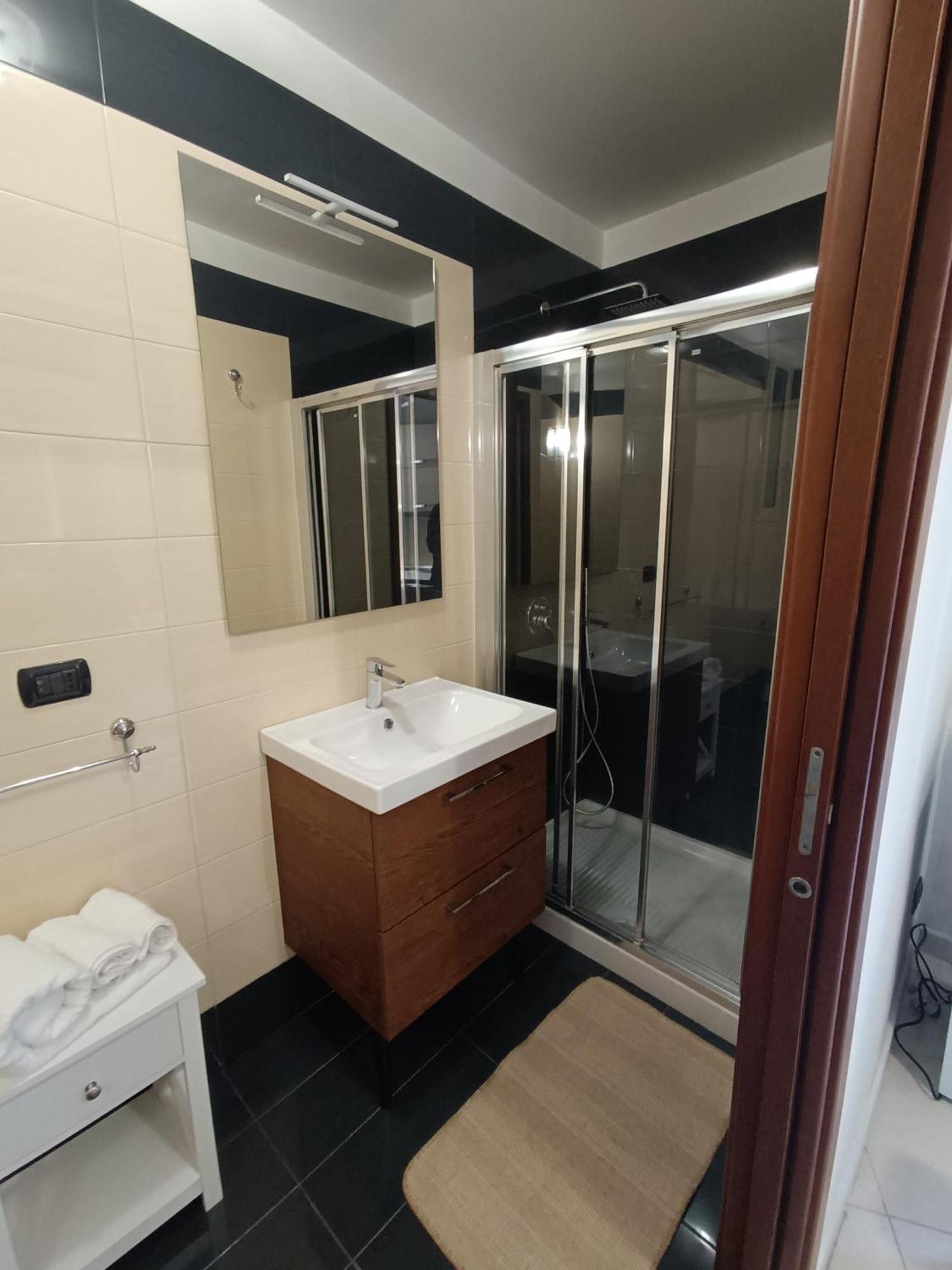Residenza Geri - Suite And Home Napoli Centro Exterior photo